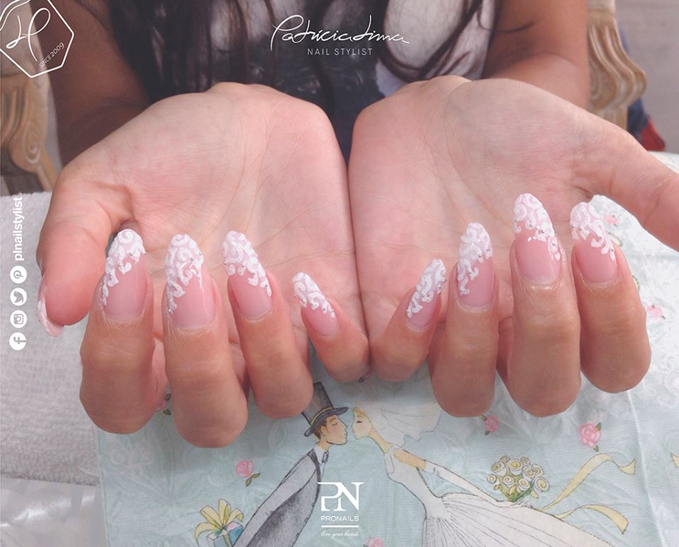 84 Attractive Wedding Nail Art Design Ideas For Brides - Blurmark