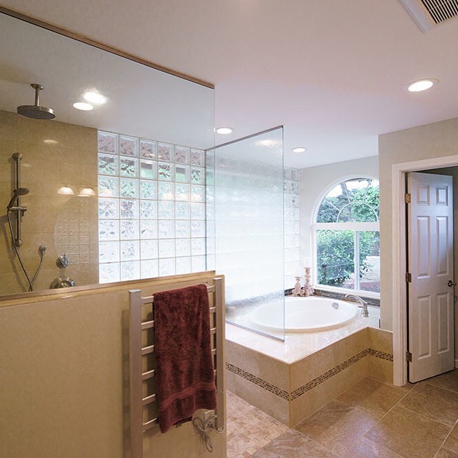 Large walk in shower and soaking tub
