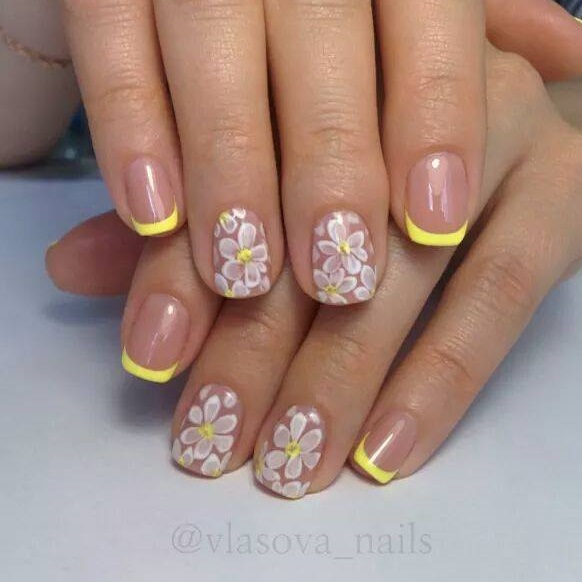 Beautiful Floral Nails