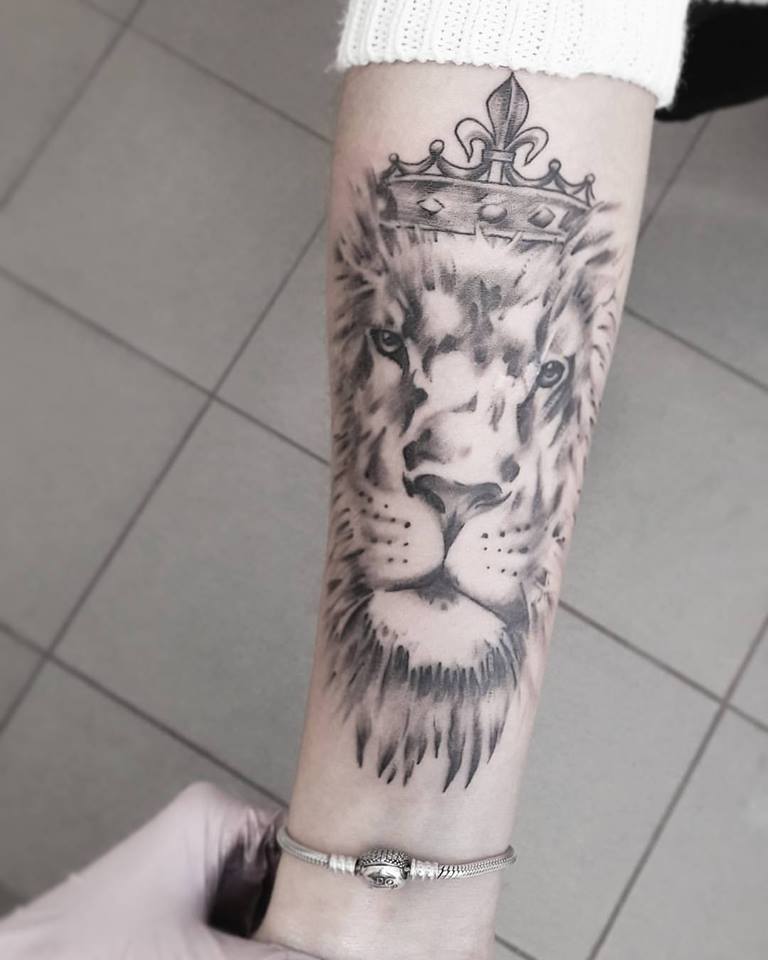 Geometric Lion Tattoo On Arm