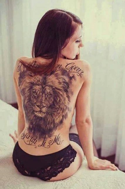 Lovely Lion Tattoo On Back