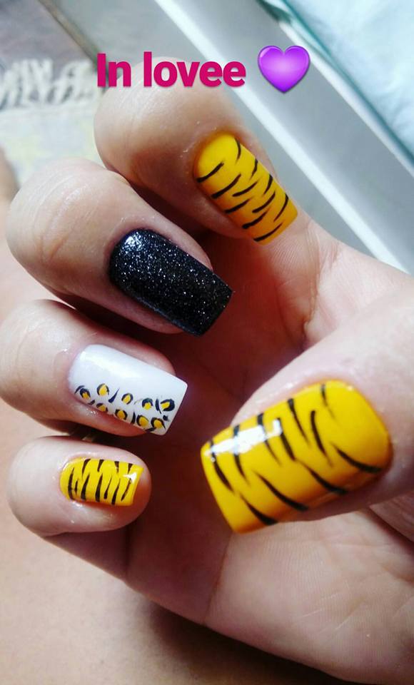 Minhas Yellow Nails