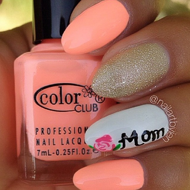 Peach Mother's Day Nails