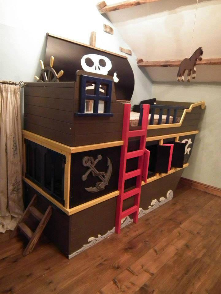 Pirate Ship kids Bed