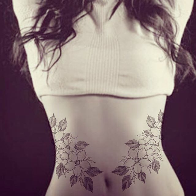 Beautiful Flowers Inked On Stomach