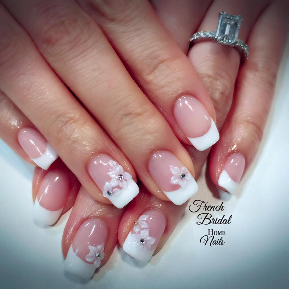 Classic French with simple 3D flowers
