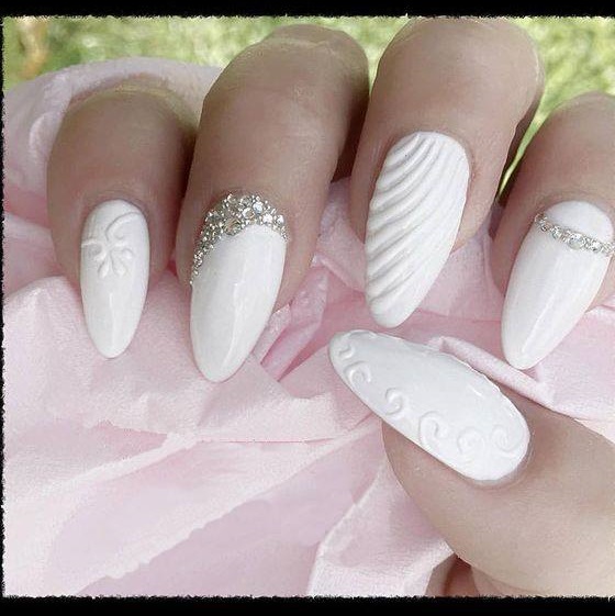 French Crystal 3D Nails