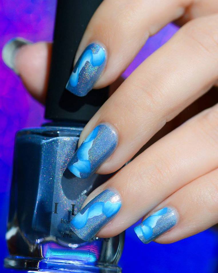 Glittery Blue Nails