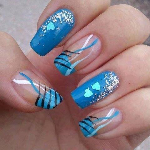 Gorgeous Blue Nail Art