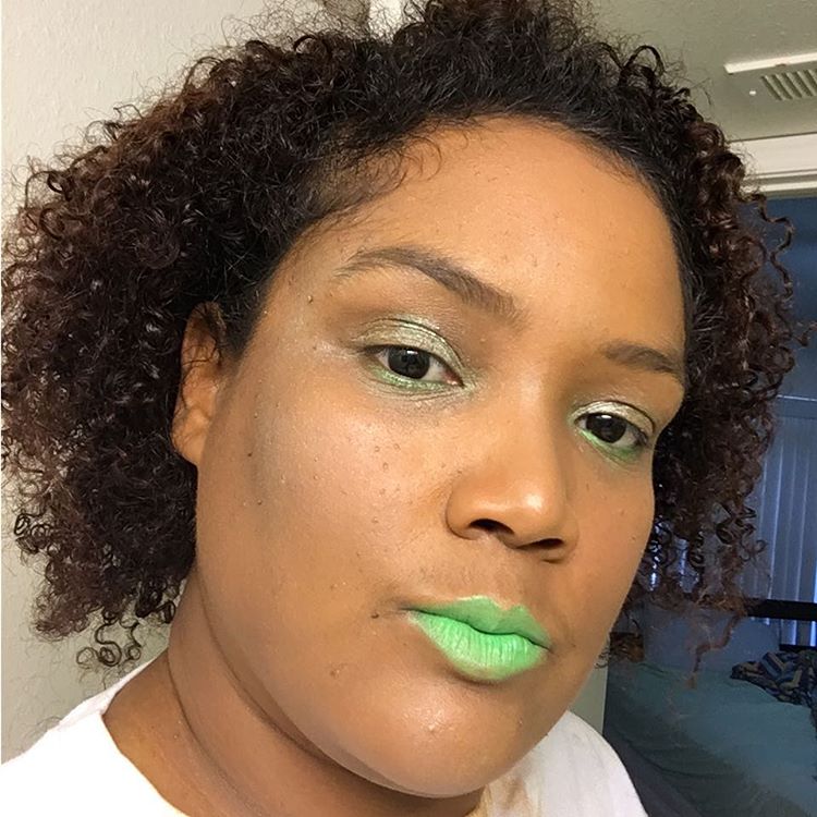 Mint Green Lips