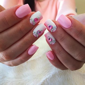 Pink Ombre Nails With Stud