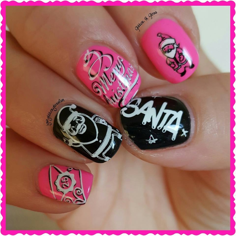 Pinky Christmas Nails