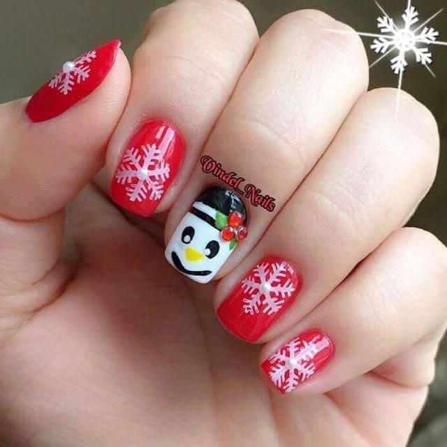 Snaow Flakes On Nails