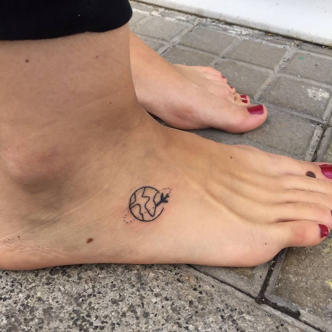 World Tattoo On Foot