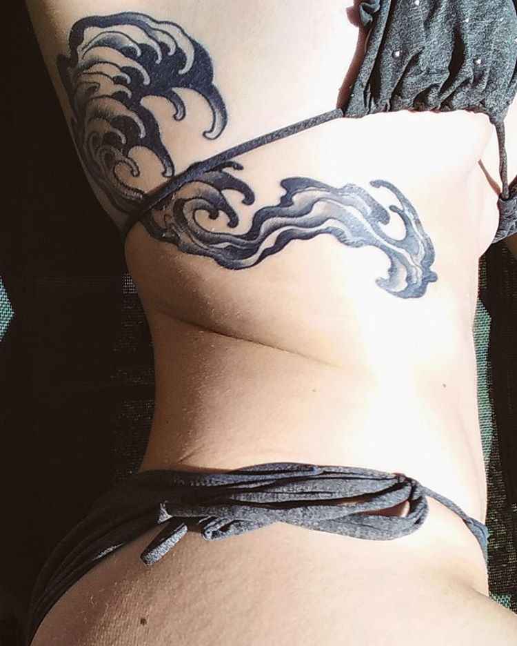 Black & Grey Wave Side Tattoo