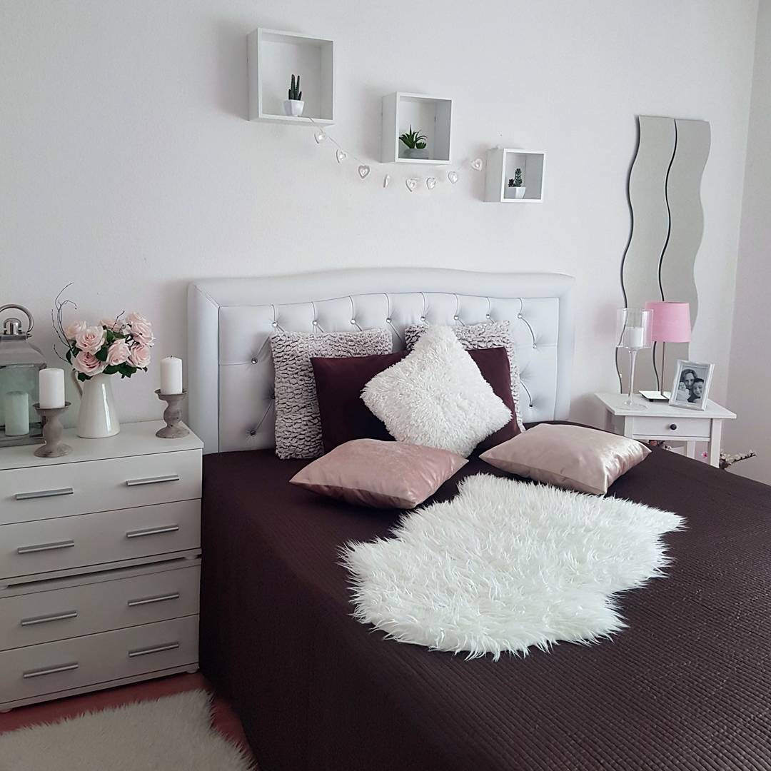Minimalistic Bedroom