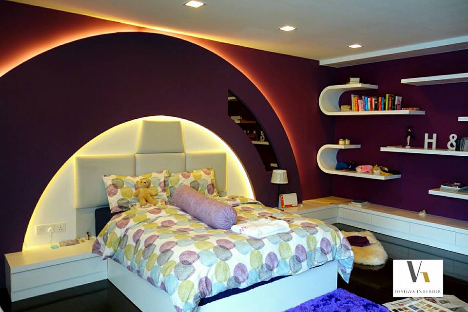 Curvy Bedhead With LED & Curvy Book Shelves