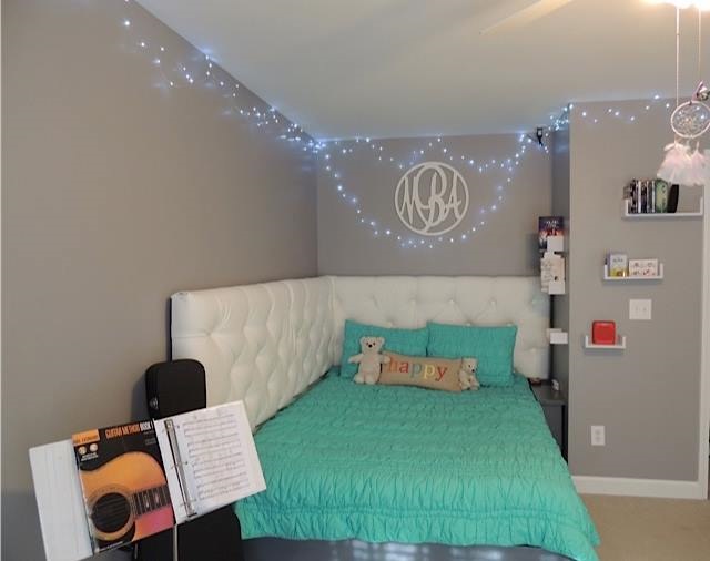 Girls Room With Lighting & Music Instrument
