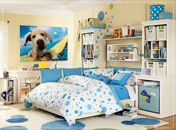 Light Blue Theme Bedroom Decor With Beautiful Dog Painting