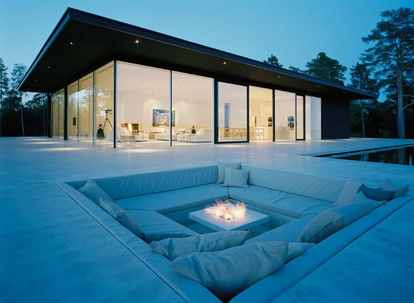 Outdoor Sitting With Fire Pit