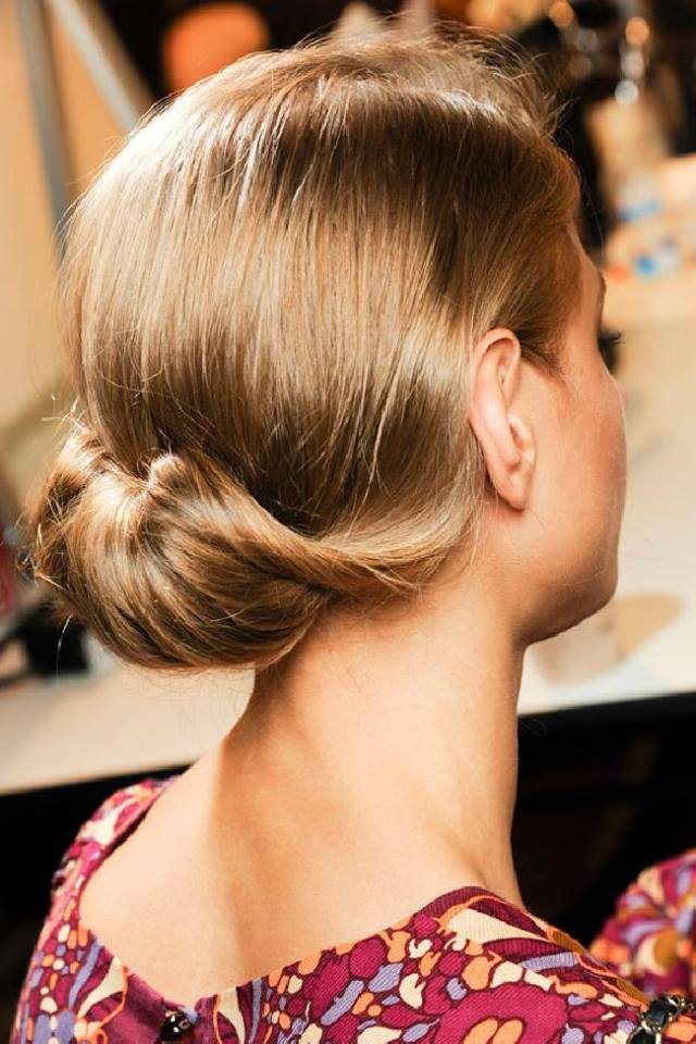 Preety Low Bun Hairstyle For Summer