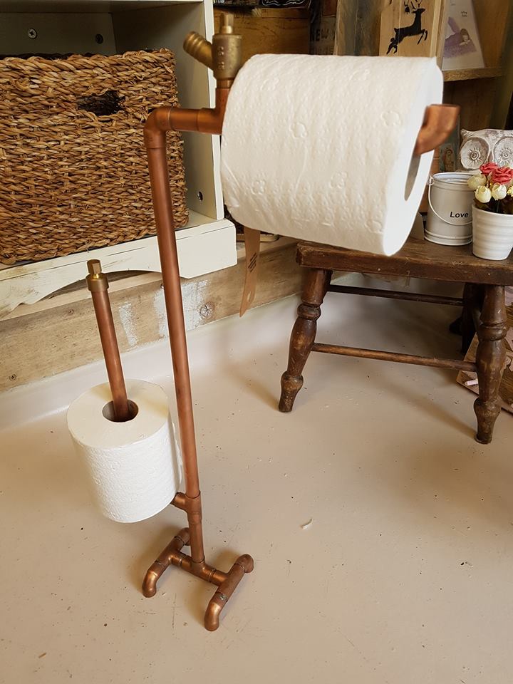 Wooden Toilet Paper Stand And Accessory