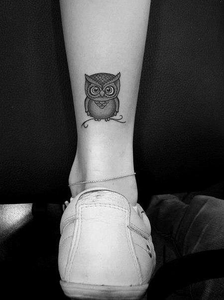 Beautiful Owl Inked On Lower Leg
