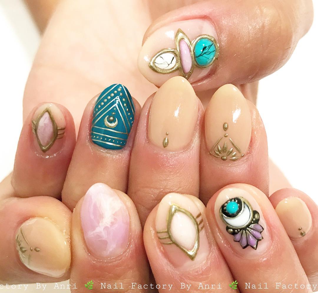 Boho Handprited Stone Jewerly Nails