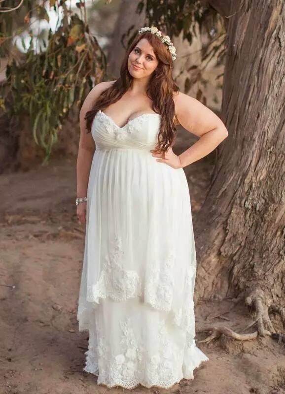 Gorgeous Plus Size Wedding Dress With Beautiful Hair Accessory
