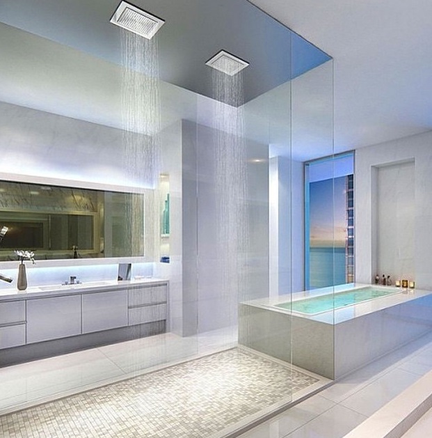 Lovely Luxury Masterroom Shower