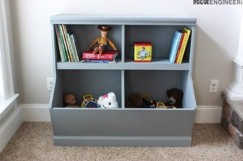 Adorable DIY Bookcase With Toy Storage