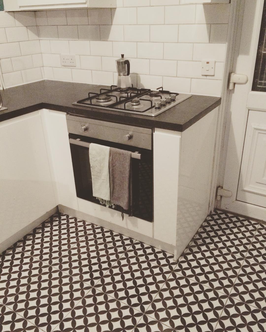 Awesome Art Deco Style Flooring In Kitchen