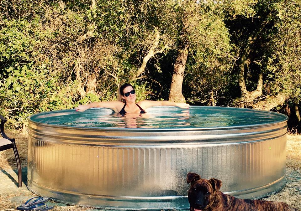 Nice Idea Of Stock Tank Pool For Sun Bath.