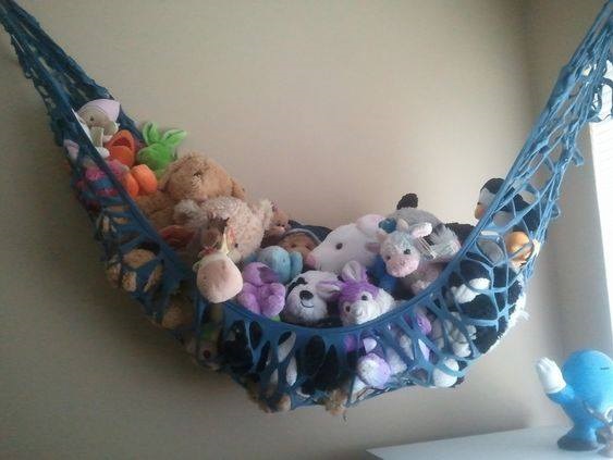 Stuffed Toy Nets For Toy Storage By Using Old T-Shirt And Can Be Hang Anywhere