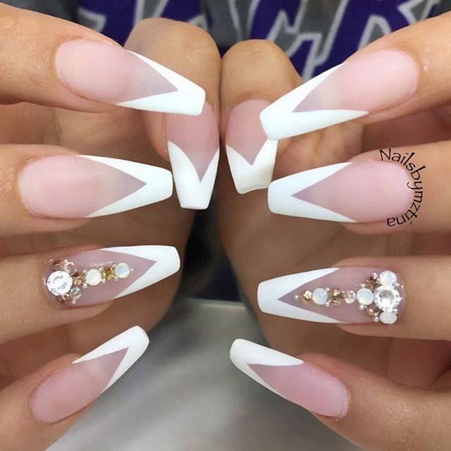 Ultimate White Artistic Nails