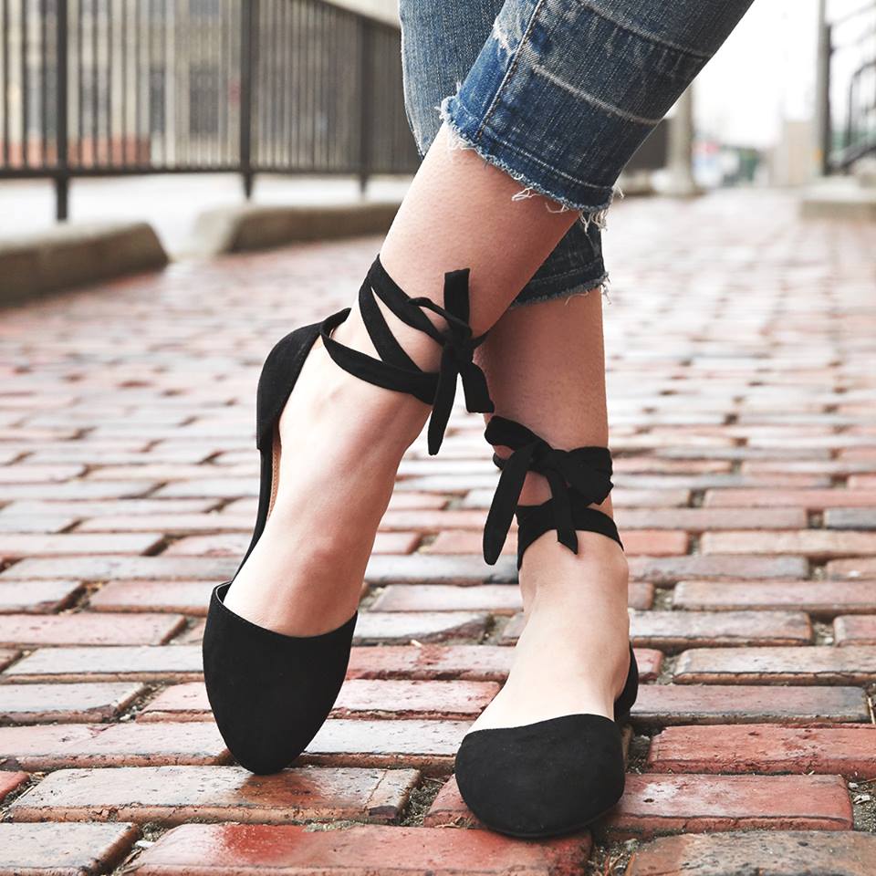 Ankle-tie Black Ballet Flats