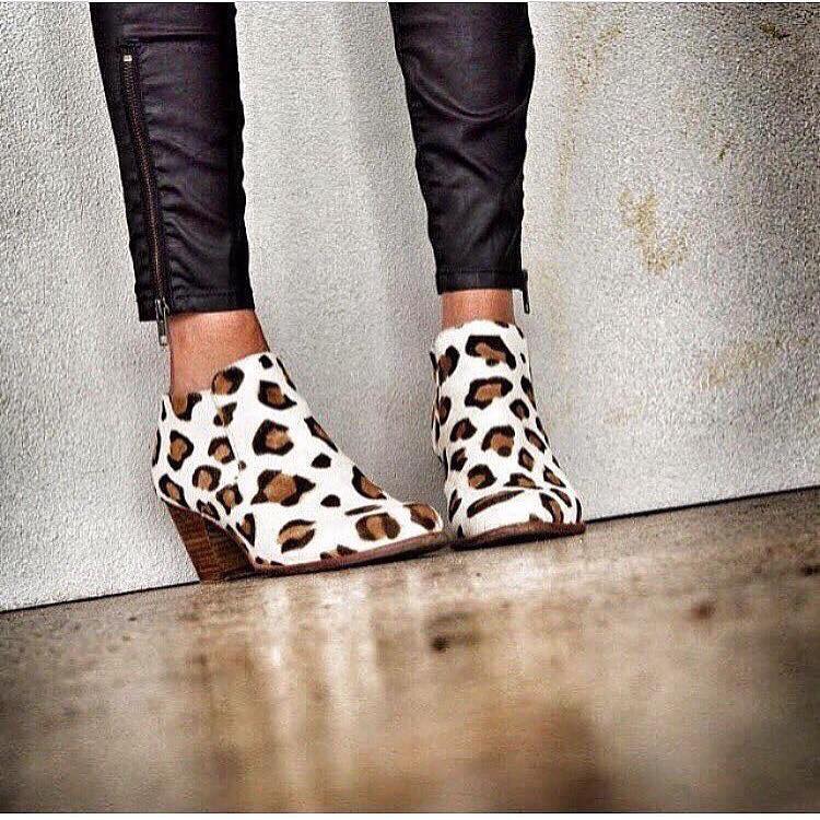 Beautiful Leopard Print Ankle Shoes With Block Heels