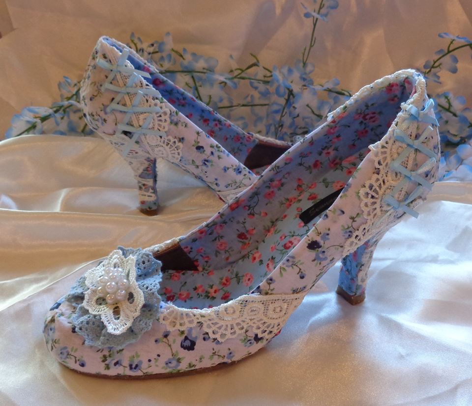Blue & White Rounded Toe Vintage Style Wedding Shoes