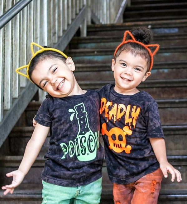 Cool kids costumes. Pic by kidznmeapparel