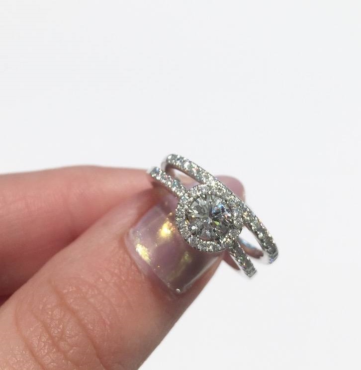 Elegant Diamond Ring Design