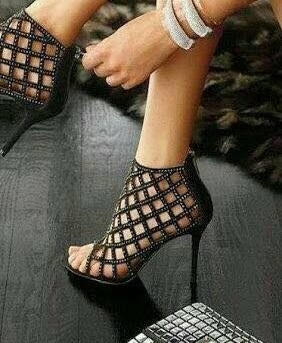 Exclusive Ankle Shoes Design