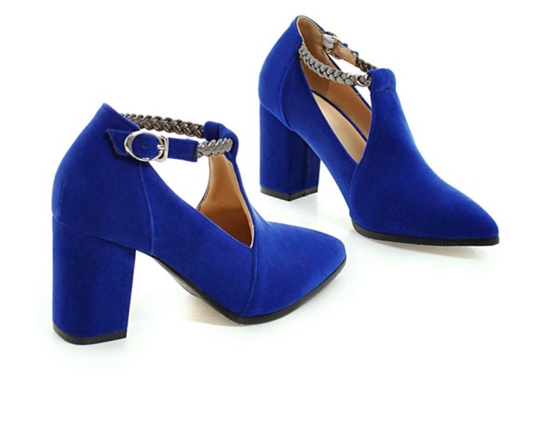Exiquisite Blue Suede Pointed Toe T-Strap Block Heels