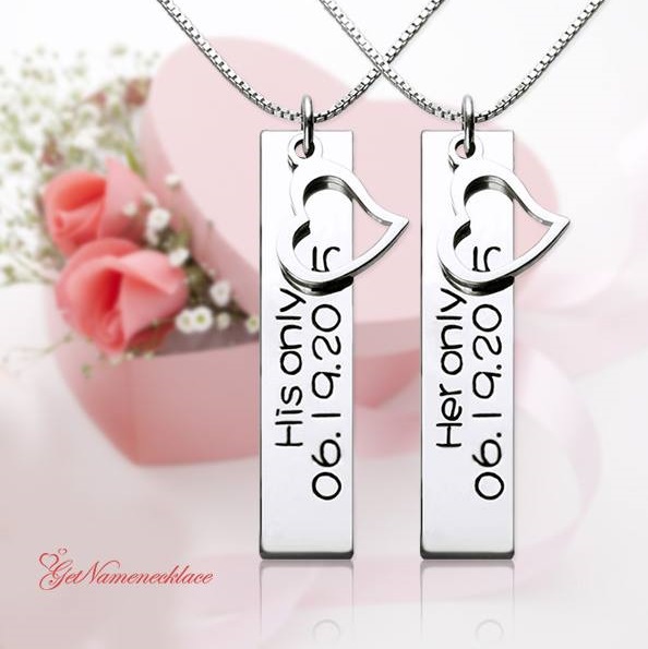 Fantastic Engrave Name And Letters Couple Bar Necklace