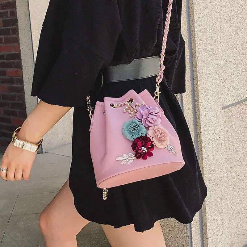 Fashionable Pink Embrodried Crossbody Bag