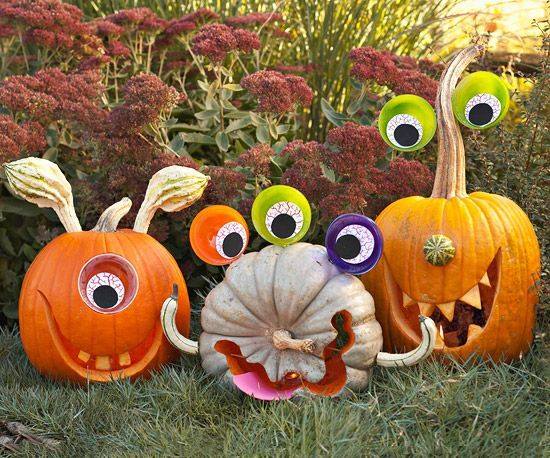 Funny Pumpkin Decoration Idea By Using Paper