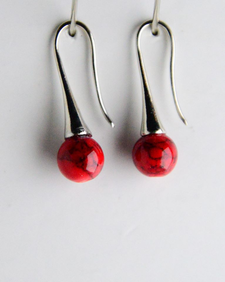 Gorgeous Red Stone Bead Drop Earrings