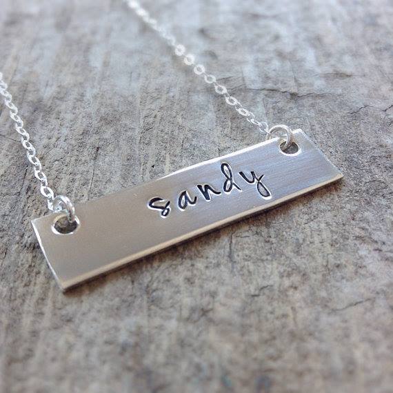 Lovely Name Engrave Personal Necklace Design