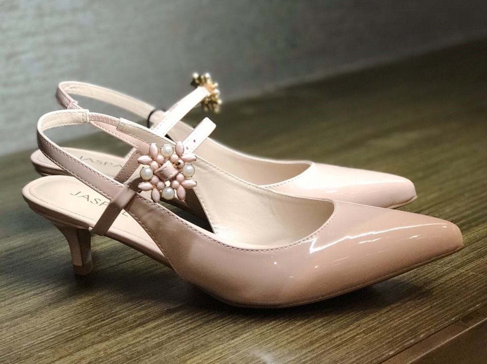 Lovely Nude Ponted Toe Heels With Floral Embellished Strap On Ankle