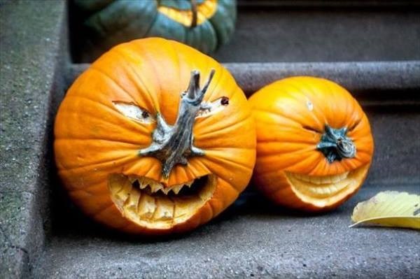 Nosy Spooky Pumpkin Carving Idea