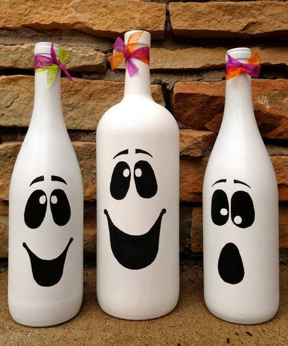 Ravishing Cute Wine Bottle Ghost